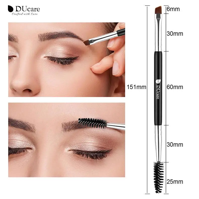 DUcare Brocha de Cejas y Peine de Pestanas 2 en 1, Brocha Angulada y Espoolie Doble Extremo, Set de Brochas de Maquillaje Profesional