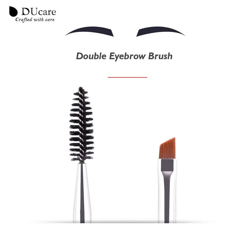 DUcare Brocha de Cejas y Peine de Pestanas 2 en 1, Brocha Angulada y Espoolie Doble Extremo, Set de Brochas de Maquillaje Profesional